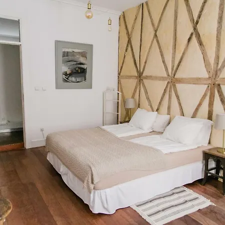 Asul Bed & Breakfast 2*