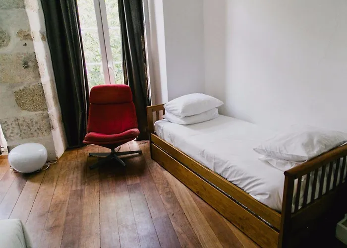 Asul Готель типу 